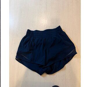 Lululemon Hotty Hot Shorts - Navy Blue